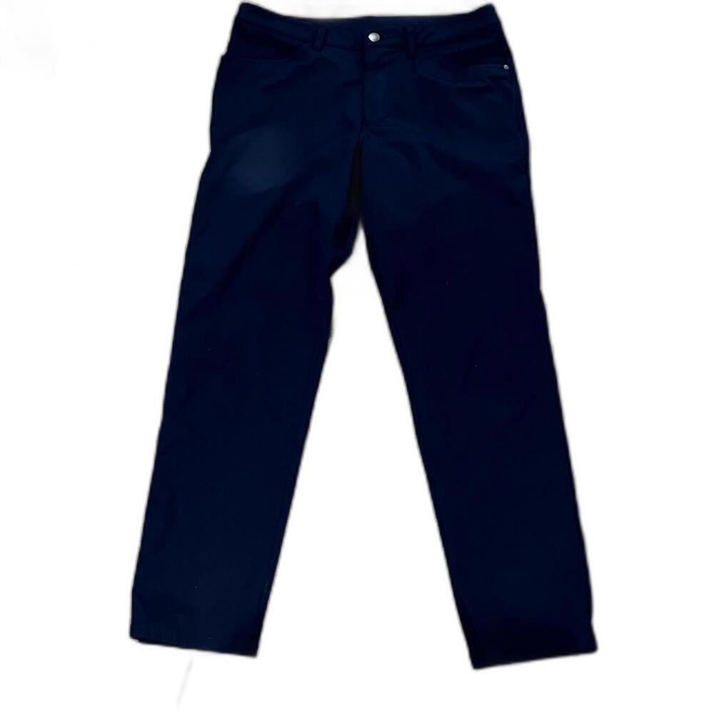 Lululemon Men's Straight Leg Slim Fit Pants True Navy Blue Size 32